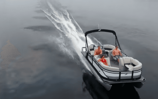 new-vs-used-pontoon-boats-manufacturer-value-comparison